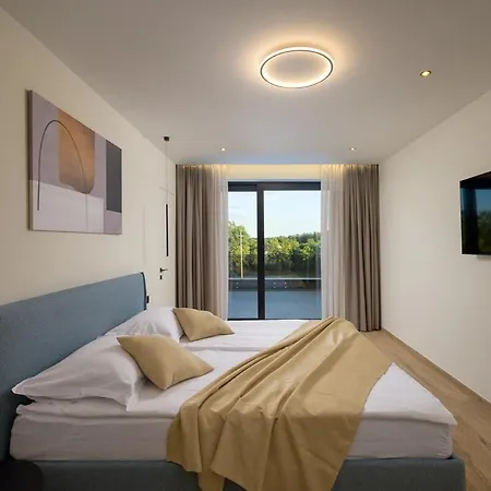 D&l By Istrialux Kringa